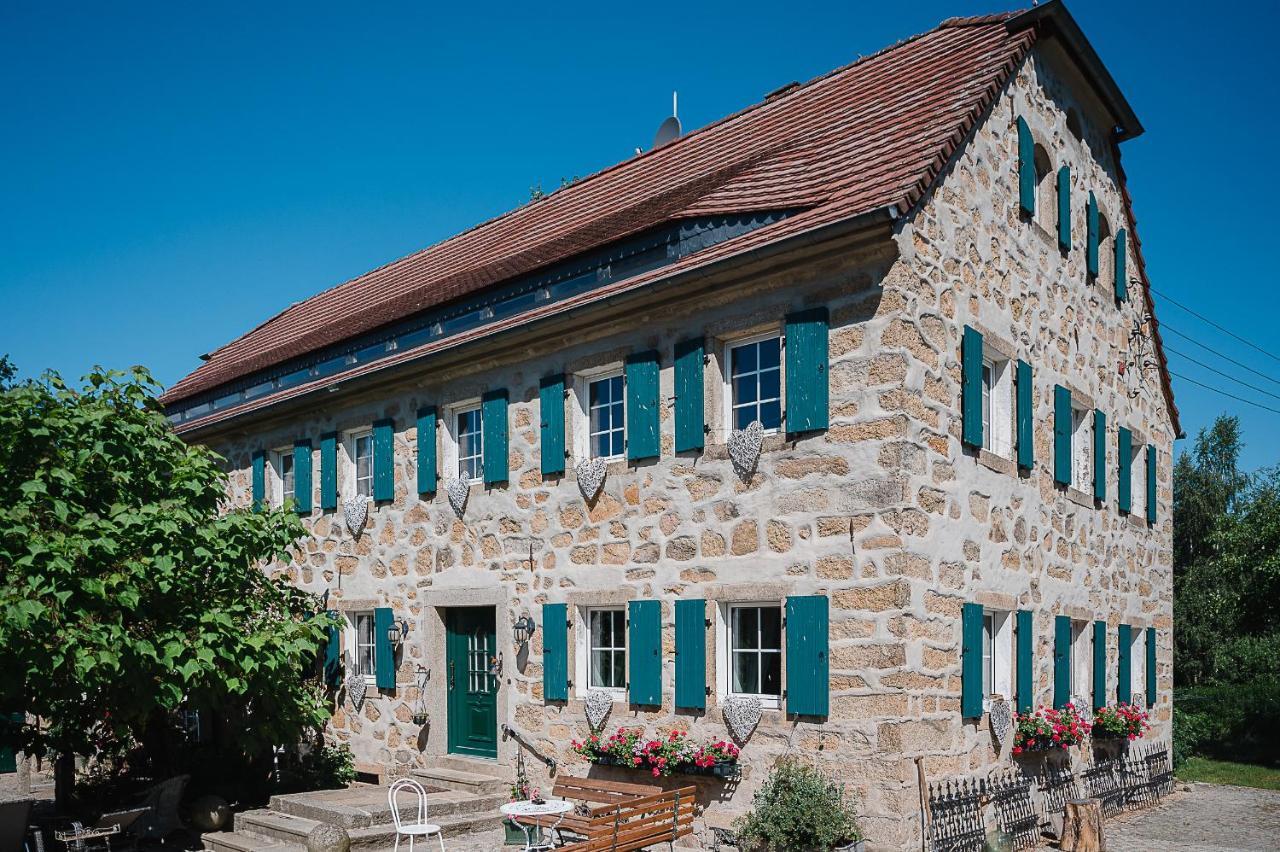 Idyllischer Bauernhof Mit Viel Charme Arnsdorf-Hilbersdorf Luaran gambar